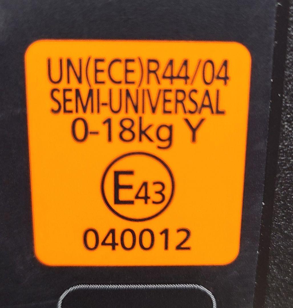 ら*こ様 超美品　チャイルドシート　ISOFIX　ジュニアシート