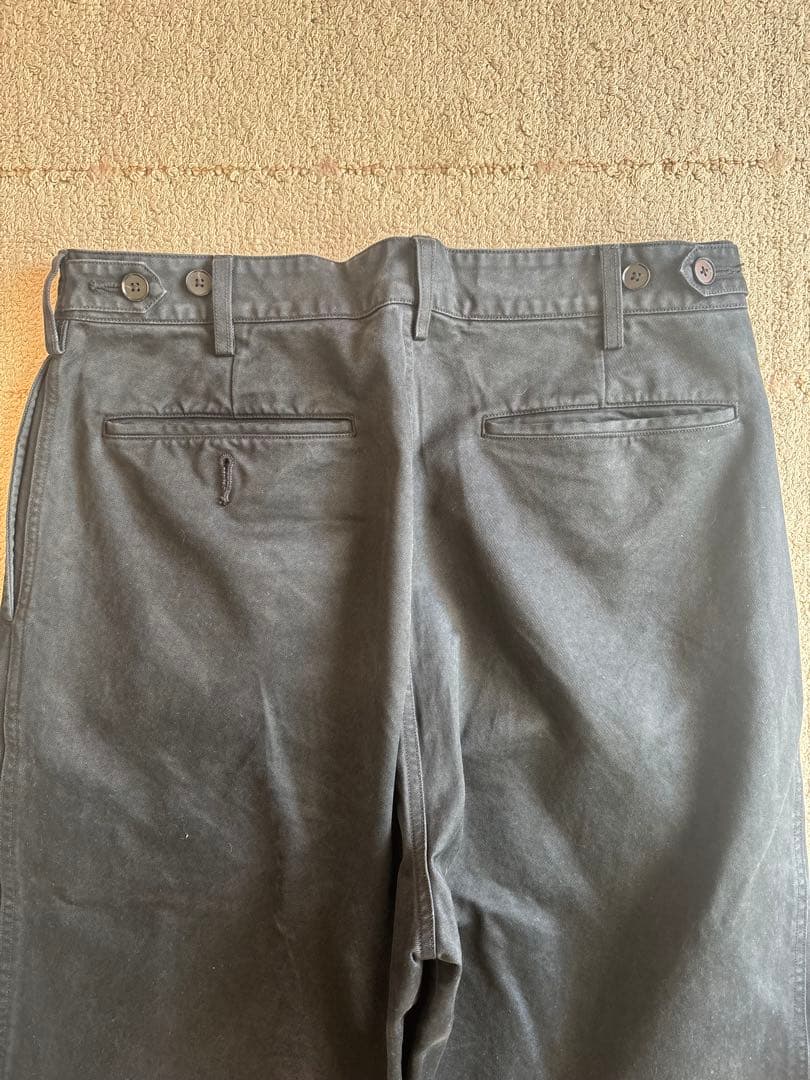 パンツ AURALEE PRODUCT DYED FINX CHINO ONE-TUCK