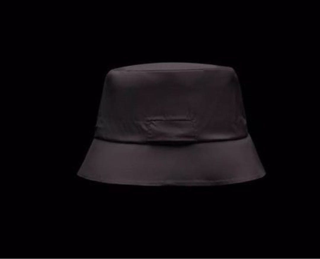 【新品！残1】 MONCLER モンクレール バケット ハット ブラック 男女
