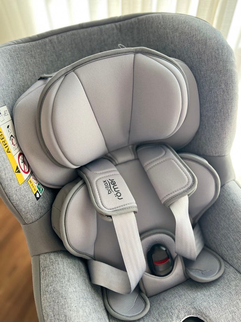 BRX30773ブリタックス デュアルフィックス アイサイズ　　チャイルドシート