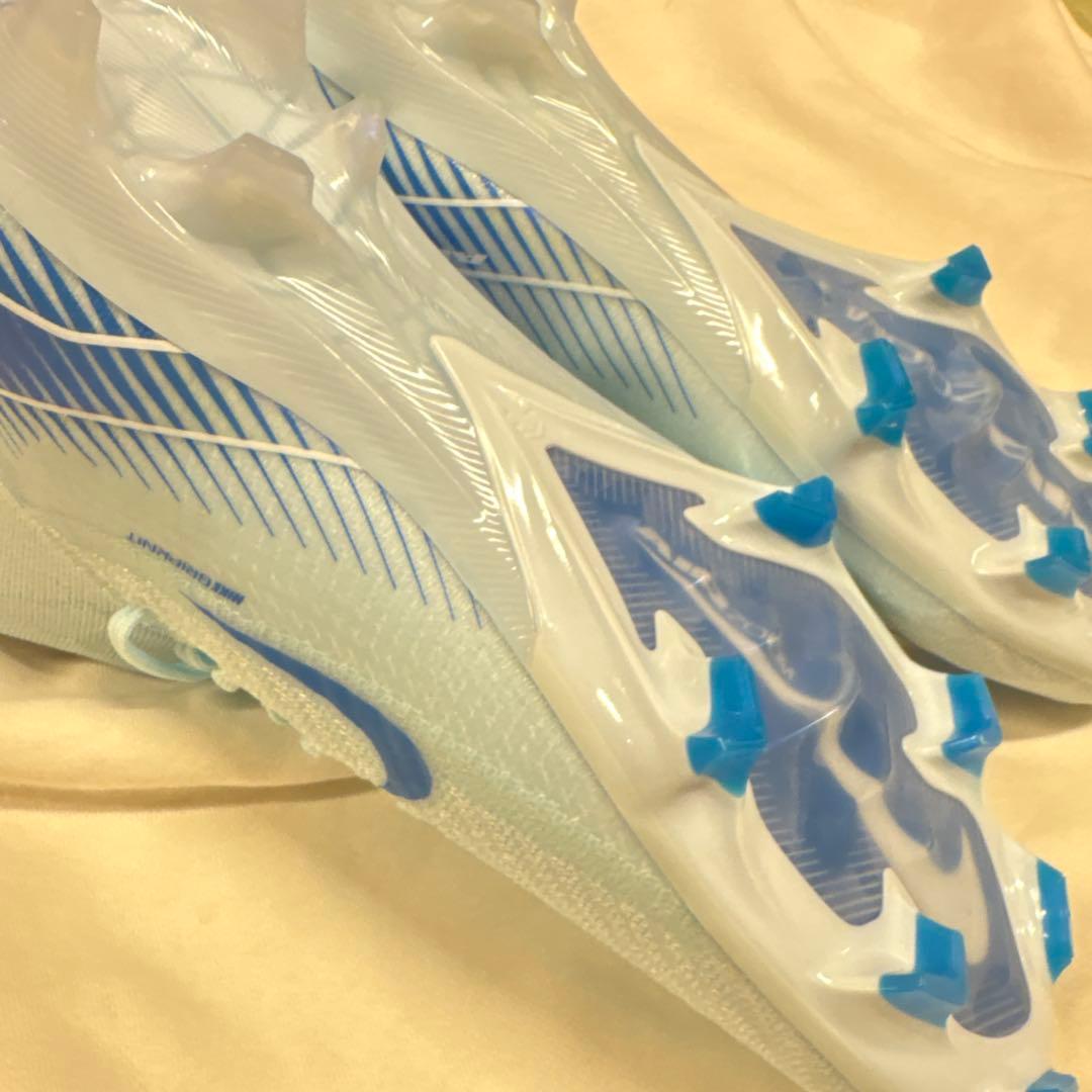 ナイキサッカースパイク