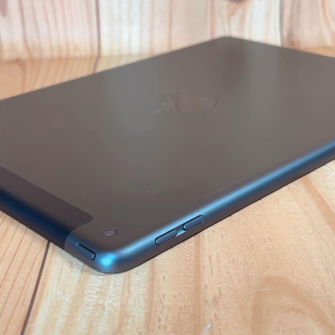 Wi-Fi 本体 iPad 第9世代 64 GB 063 スペースグレイ