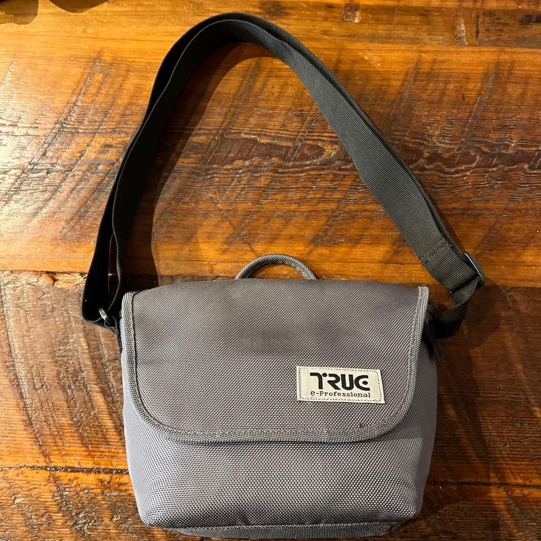 オリンパス　デジタル一眼レフカメラ　E 410