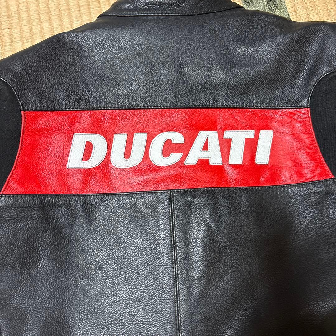 DUCATIレザージャケット