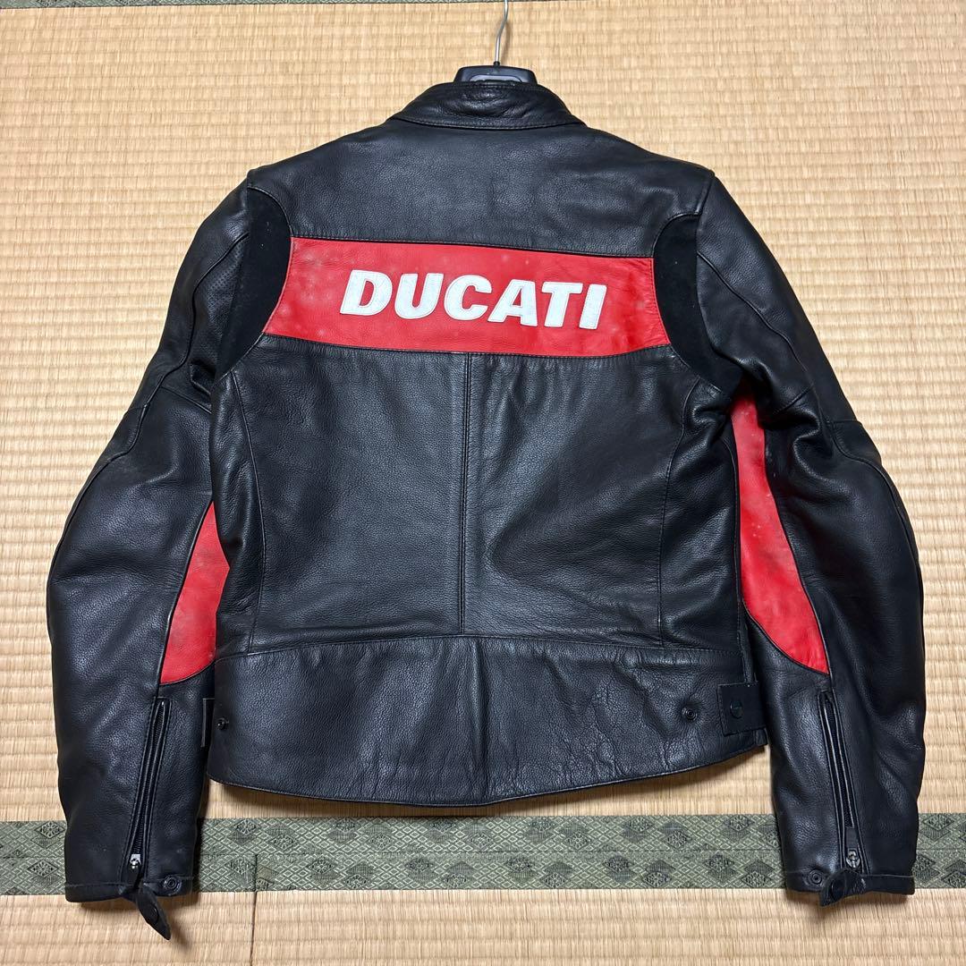 DUCATIレザージャケット