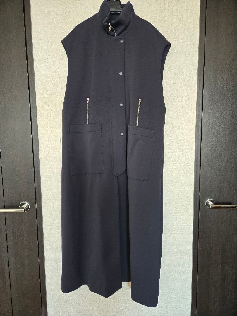 アドーア ネイビー ロングベスト ノーカラー