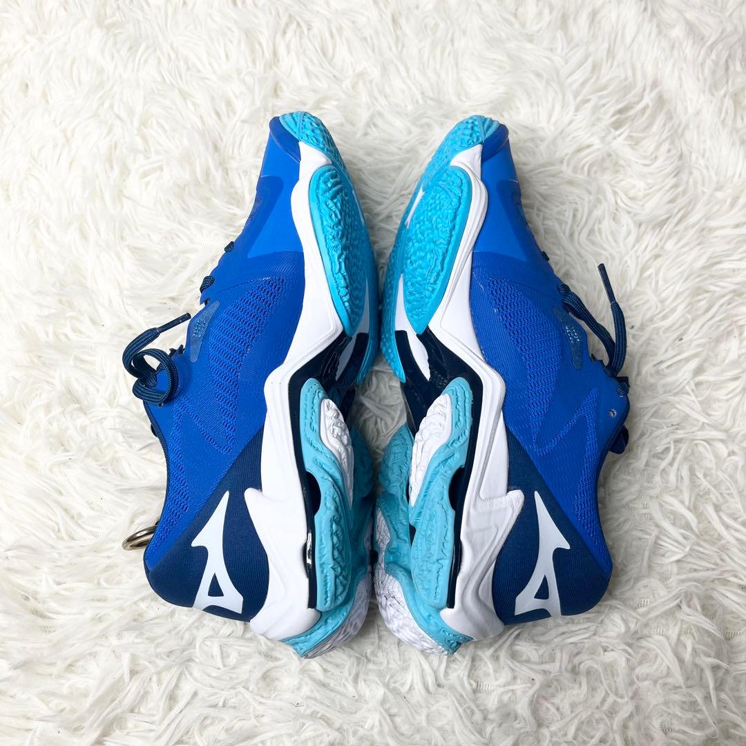 【極美品】 MIZUNO ミズノ ミズノ ウェーブライトニングZ8 26.0㎝