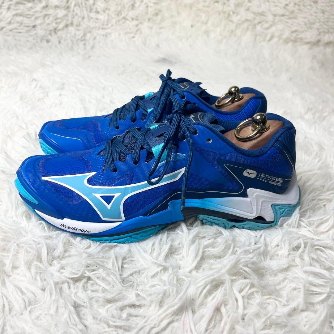 【極美品】 MIZUNO ミズノ ミズノ ウェーブライトニングZ8 26.0㎝
