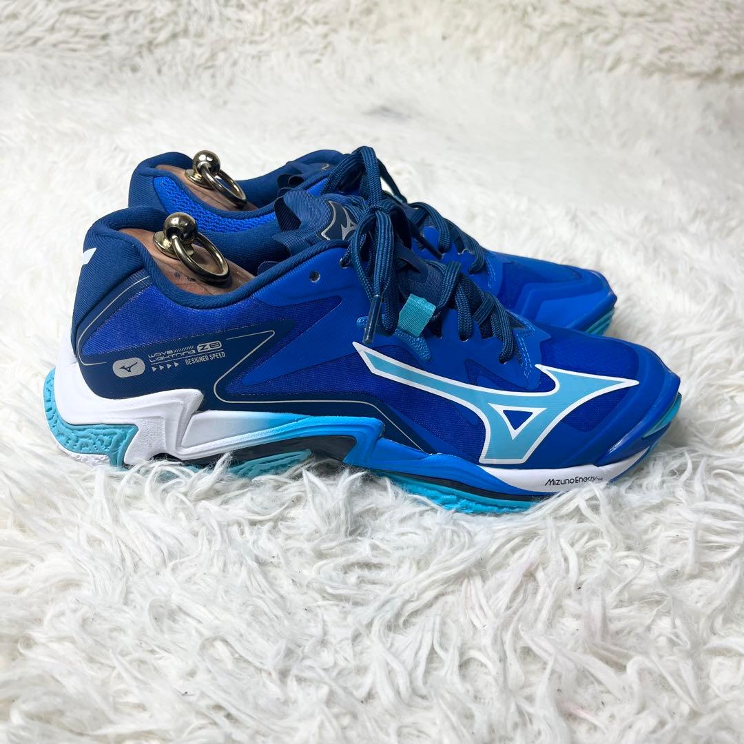 【極美品】 MIZUNO ミズノ ミズノ ウェーブライトニングZ8 26.0㎝