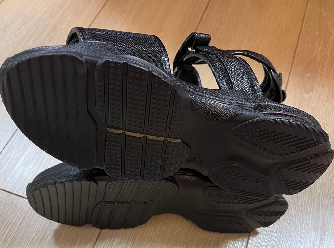 新品★アナスイミニ★スポーツサンダル★ブラック★ネコ22センチ