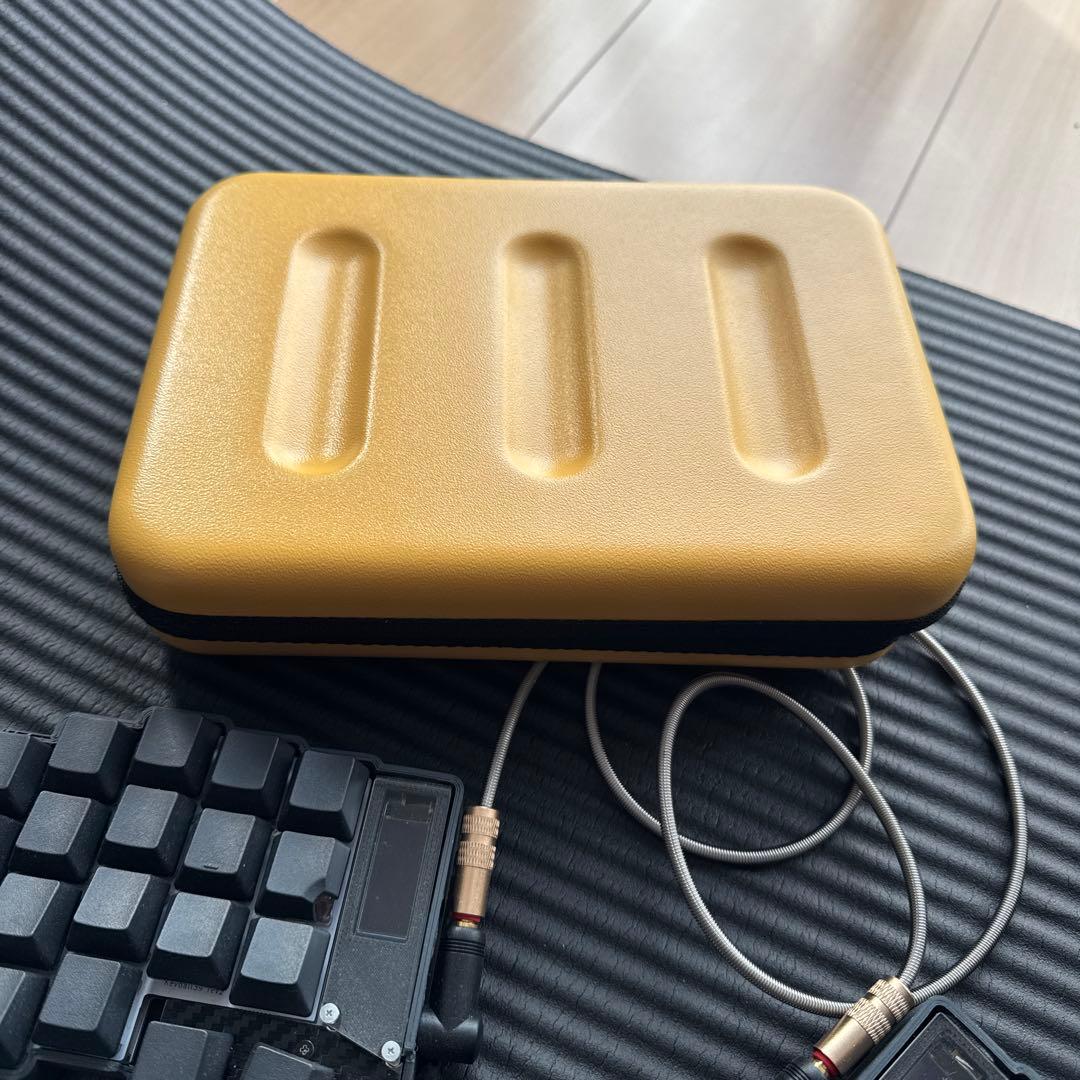 keyball39 組立済み スタンド、ケース付き