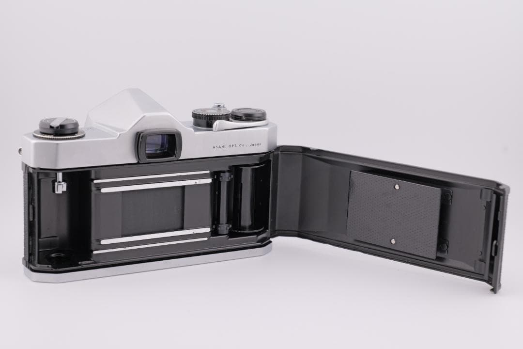 フィルムカメラ Pentax SP + SMC Takumar 55mm F1.8