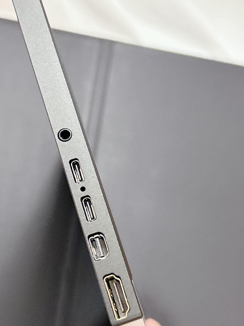 cocopar 17.3インチ 4K モバイルモニター jsj-173-4kc