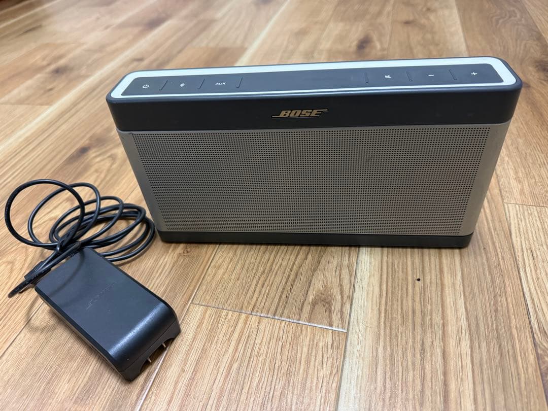 Bose Bluetoothスピーカー 本体 充電器付き