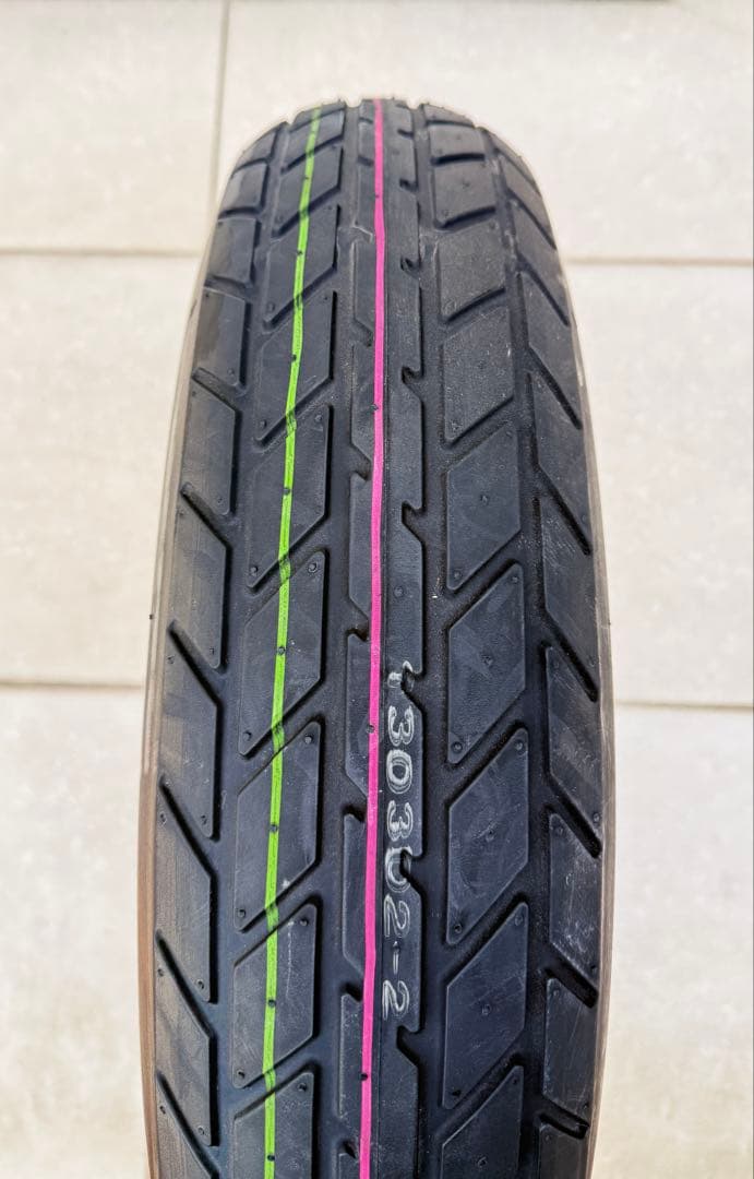 トヨタ アルファード 30 スペアタイヤ