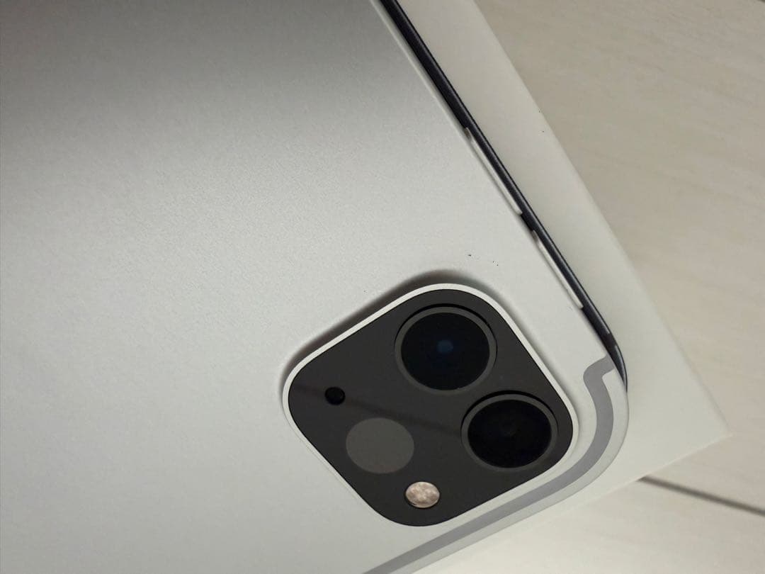 11インチiPad Pro第3世代M1Wi-Fi+セルラーモデル