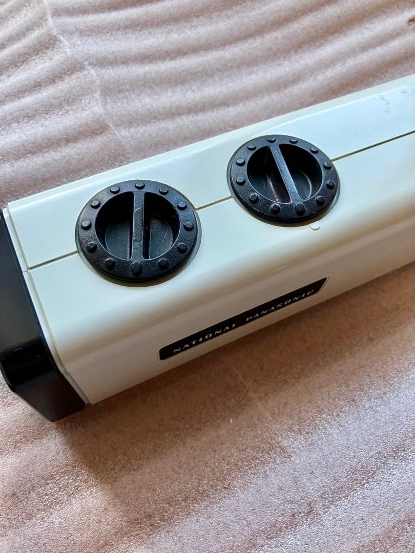 ナショナルパナソニック R-82 希少 1972年 デザインAMラジオ