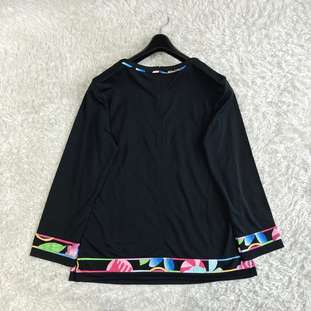 美品✨レオナール カットソー トップス トリム 花 ロゴプレート 黒 38