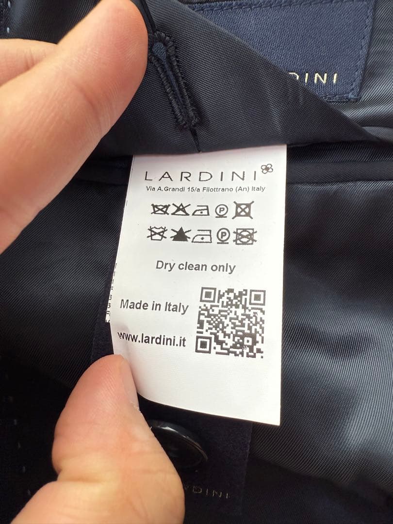 ※シャア 未使用 LARDINI ウールスーツ 50 ミッドナイトブルー