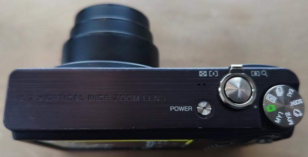 [動作良好・美品]RICOH CX2 Black コンデジ 付属品多数