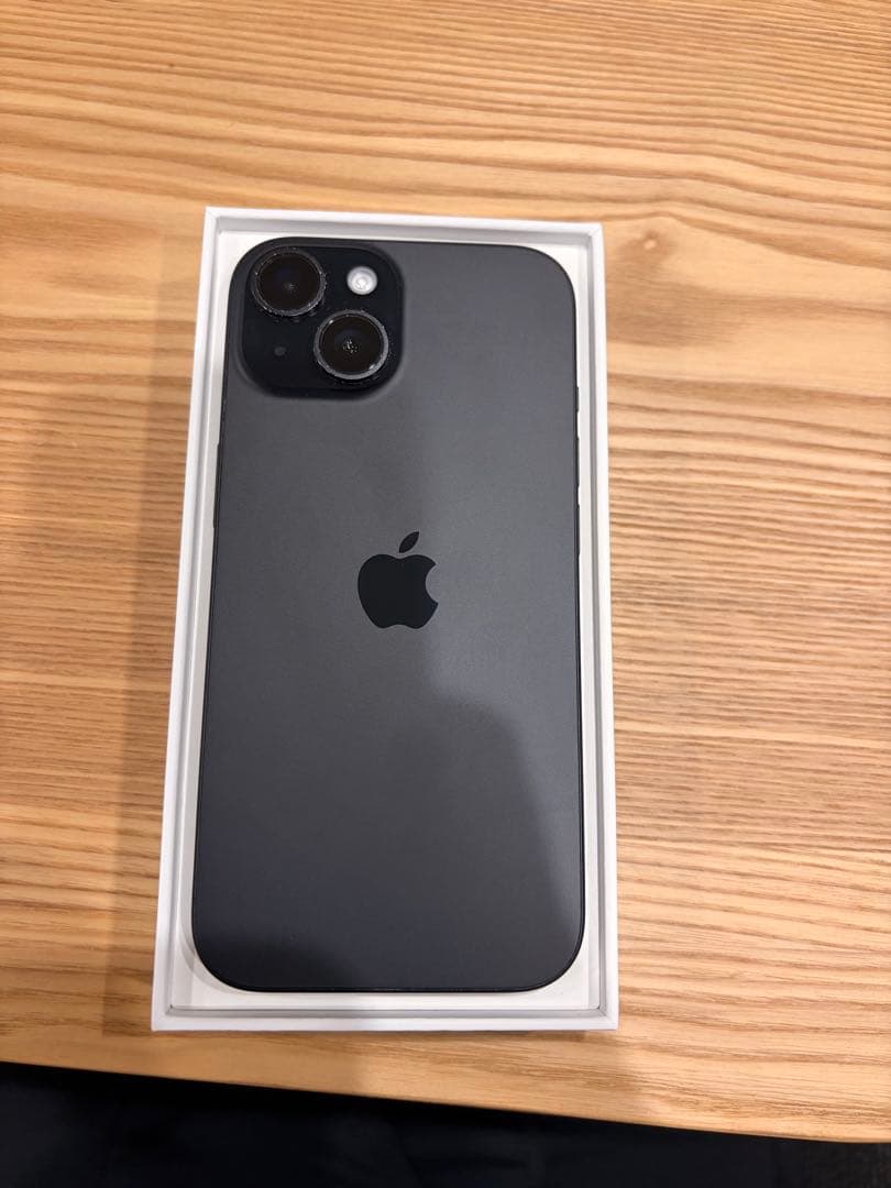 iPhone15 128GB ブラック　Apple Store SIMフリー