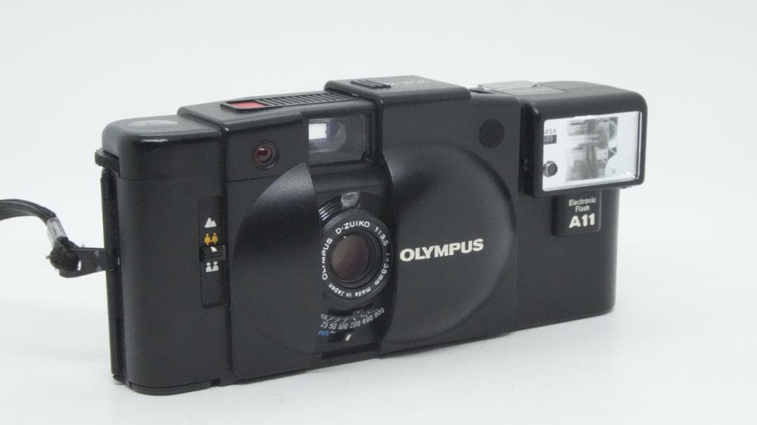 【A3130】 OLYMPUS XA2 + A11 オリンパス