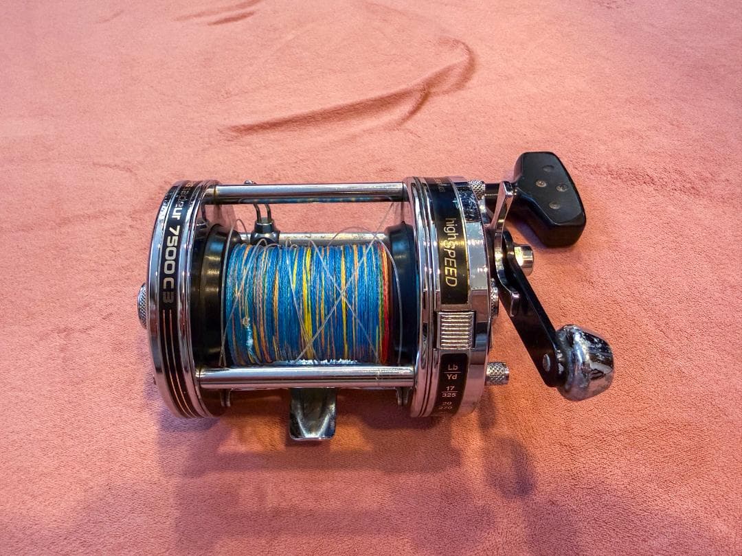 だい　bassadeur 7500C3 右ハンドル両軸リール