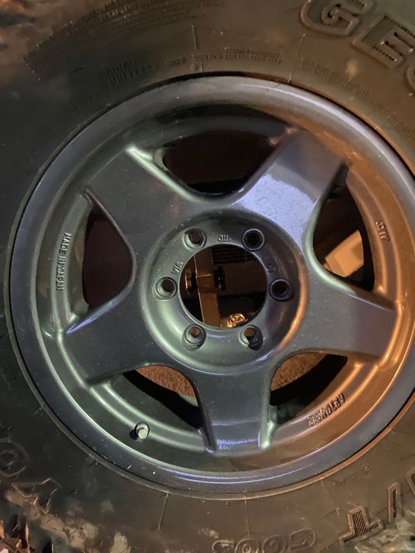 専用出品 ブラV ガンメタ 16インチ 6H 6J