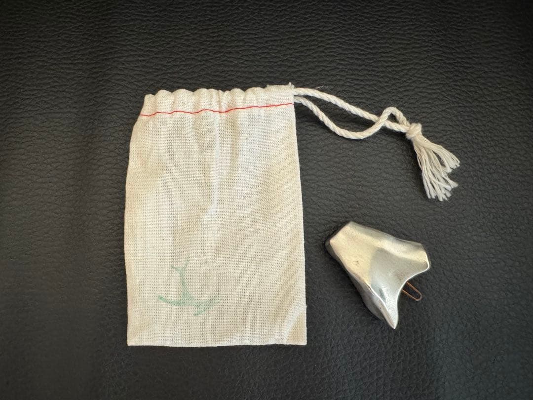 PLUIE コモ エス クリップ(シルバー)