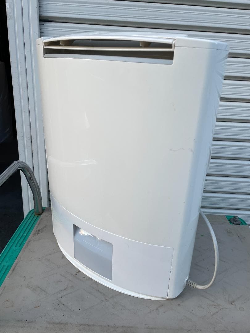 ★動作〇★ 除湿機 パナソニック F-YZF100 2010年製 デシカント方式