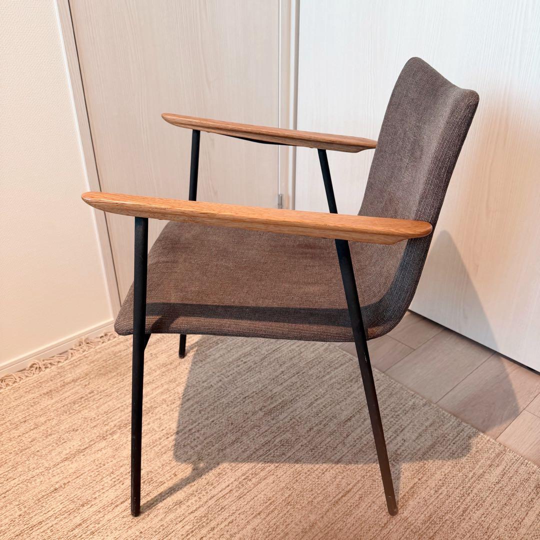 ブラウン ダイニングチェア モダンデザイン