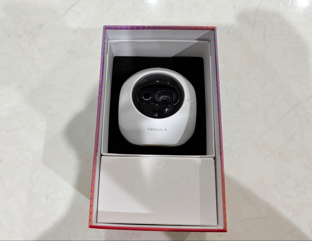 NEBULA ASTRO Pocket Cinema プロジェクター　本体