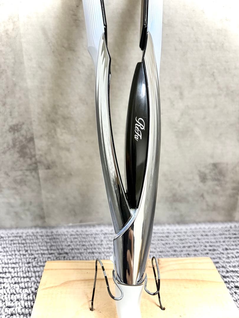 Refa MTG リファ ストレートアイロン リニューアルモデル 2024年製