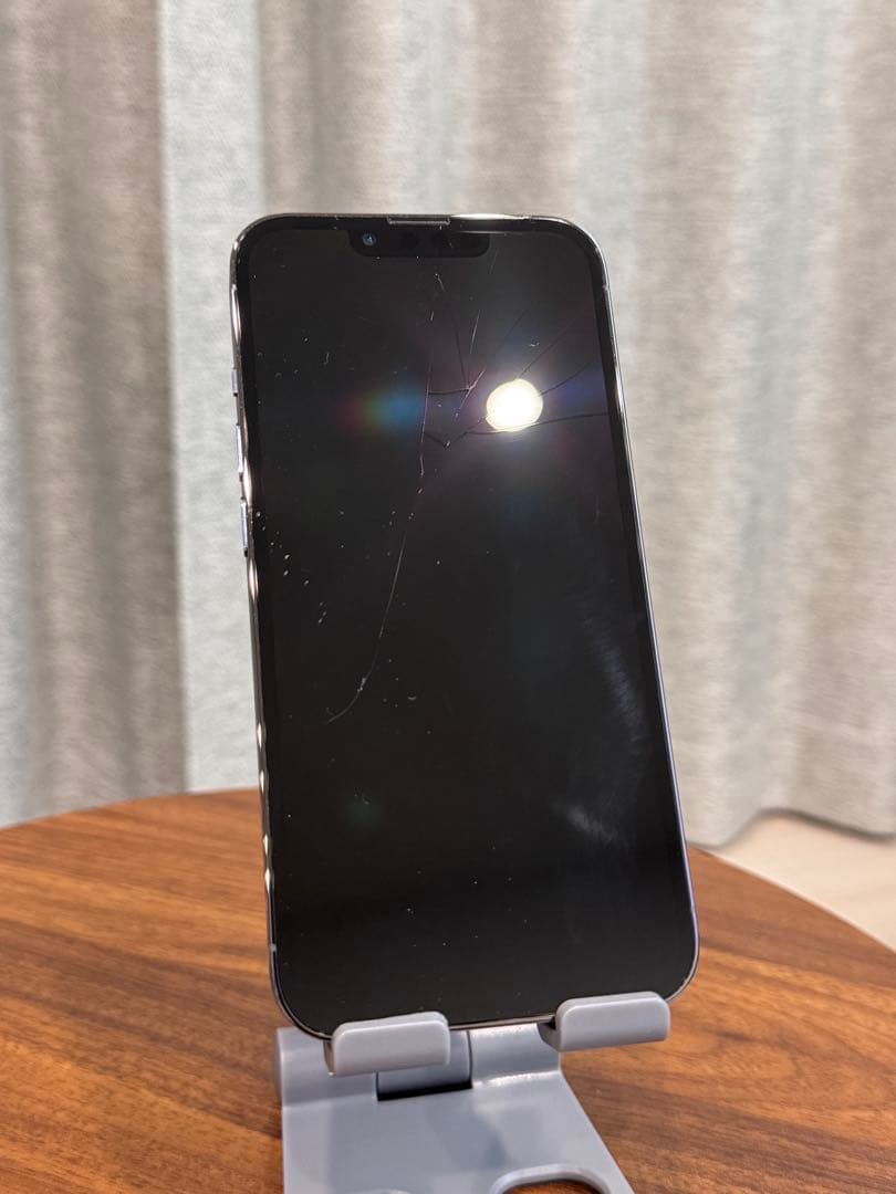 iPhone 13 Pro シエラブルー 256gb 割れあり