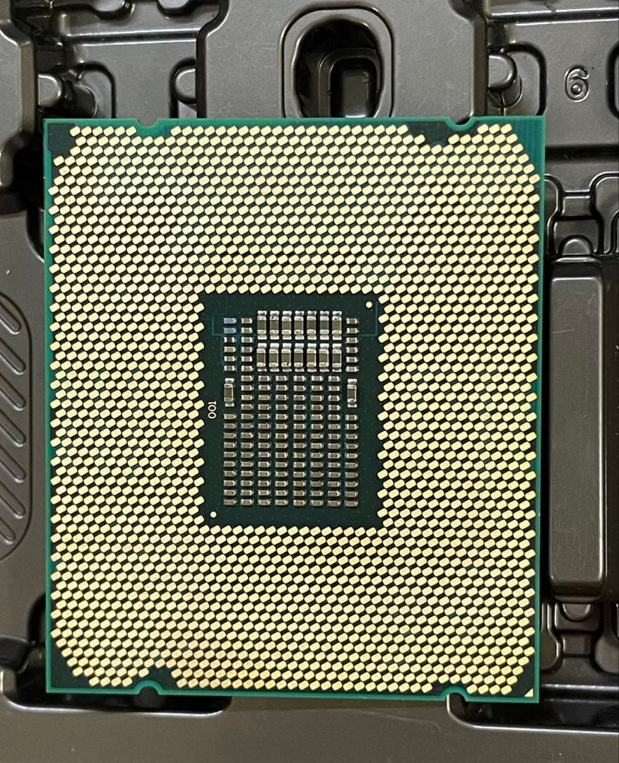 Intel Core i9-10920X CPU 動作未確認