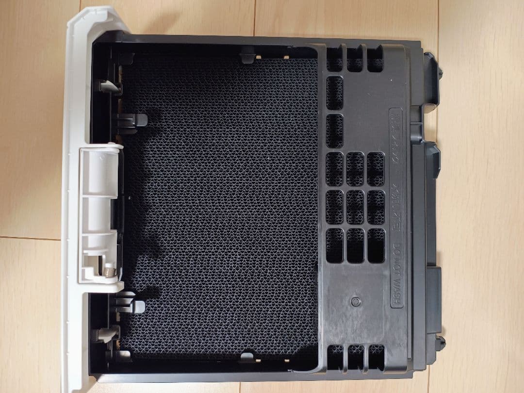 【値下げ！】ダイキンストリーマ空気清浄機MCA554AE3-W　花粉ハウスダスト