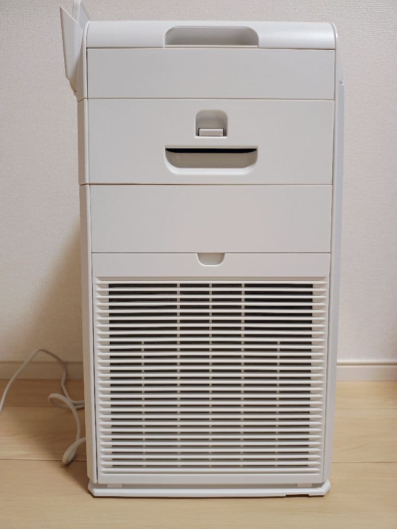 【値下げ！】ダイキンストリーマ空気清浄機MCA554AE3-W　花粉ハウスダスト