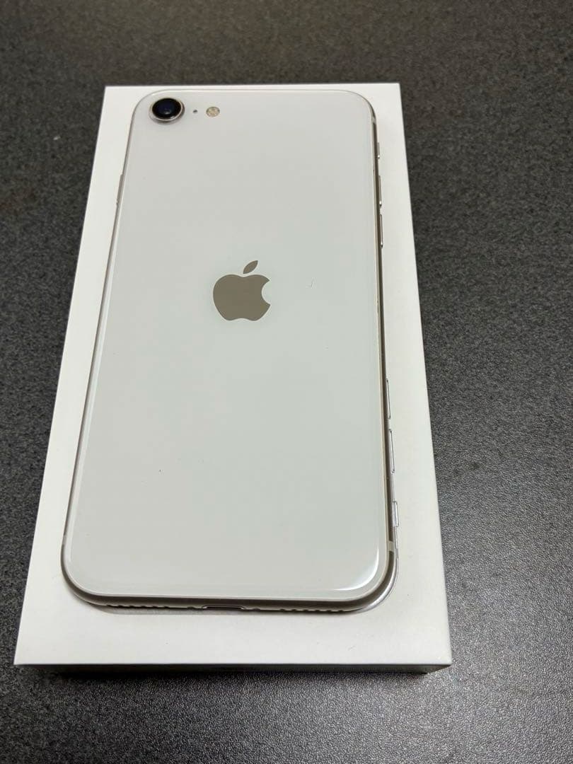 iPhoneSE 第3世代 128GB 白White　simフリー