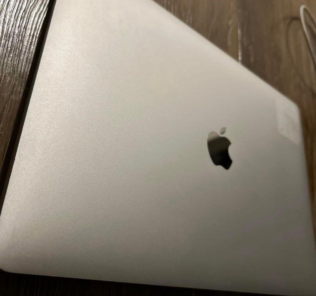 MacBook Air シルバー M12020 256Gb