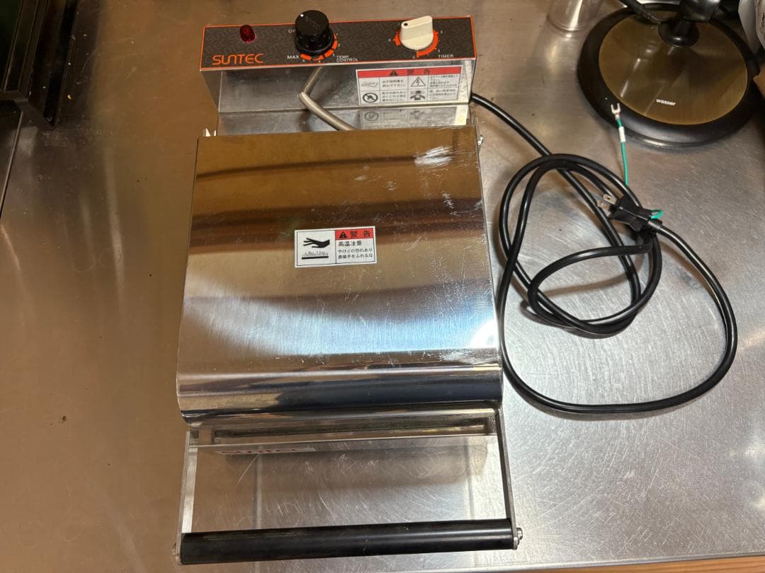 Suntec ワッフルメーカー 4枚焼き