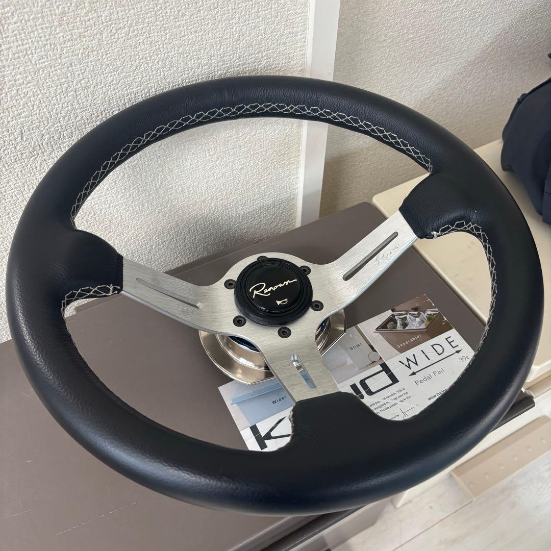 【値下げ不可】renown ステアリング