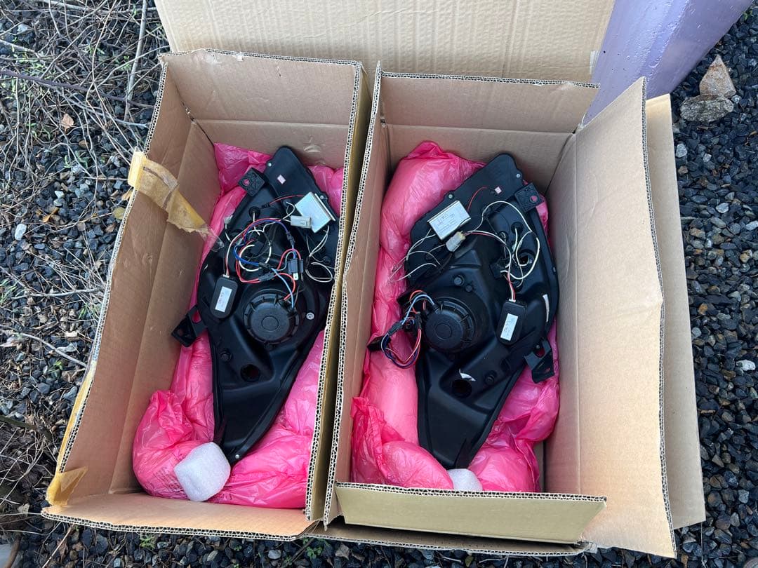 MH23S ワゴンR クリスタルアイヘッドライト 左右