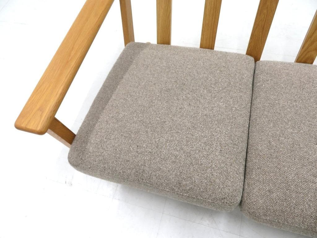 展示品　ウニコ　ヴィスカ　3人掛けソファ　オーク材　北欧　トリプルソファ