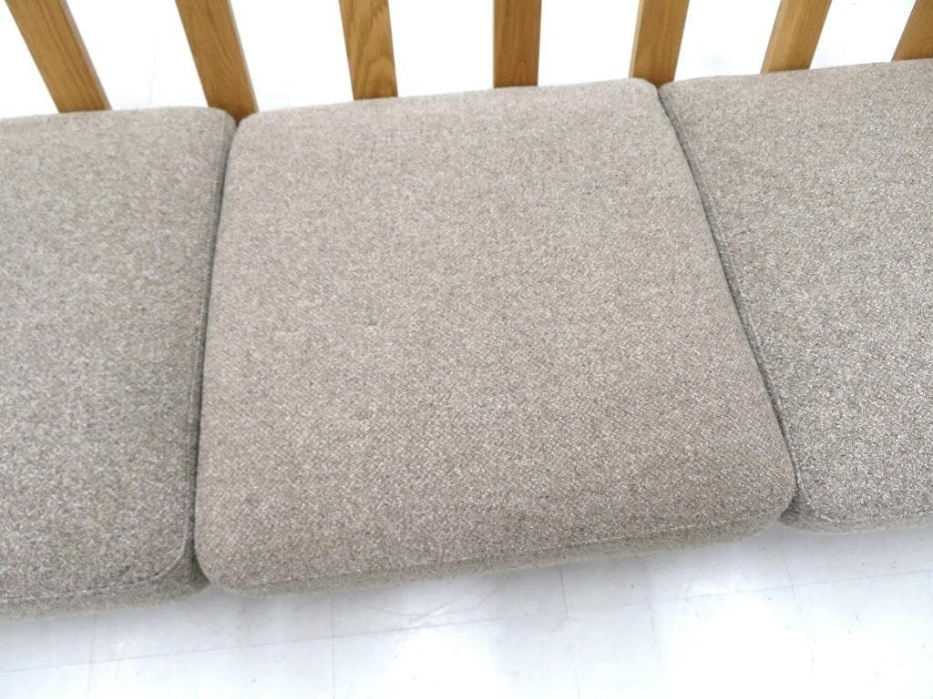 展示品　ウニコ　ヴィスカ　3人掛けソファ　オーク材　北欧　トリプルソファ