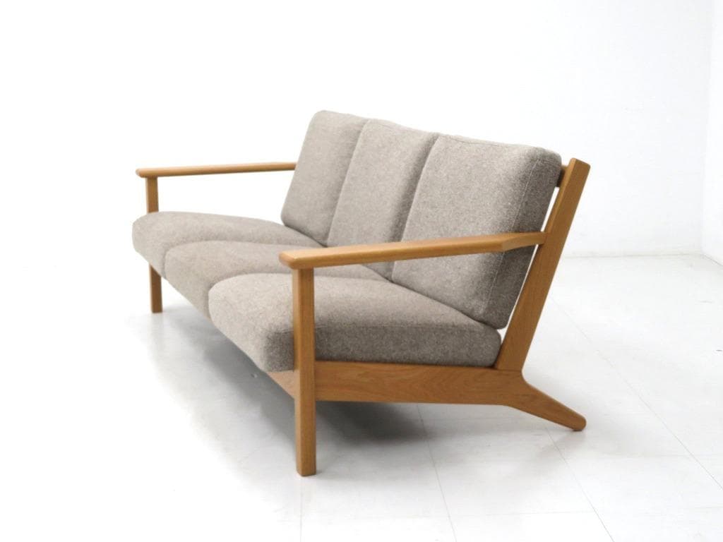 展示品　ウニコ　ヴィスカ　3人掛けソファ　オーク材　北欧　トリプルソファ