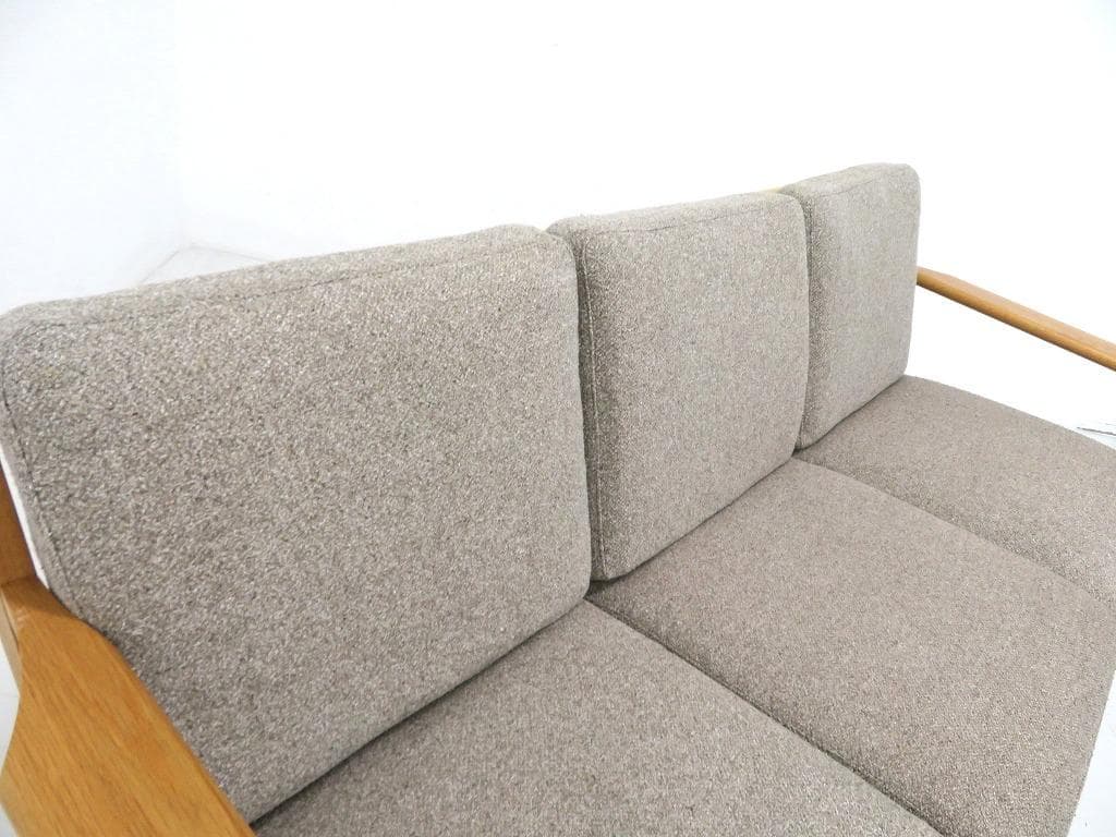 展示品　ウニコ　ヴィスカ　3人掛けソファ　オーク材　北欧　トリプルソファ