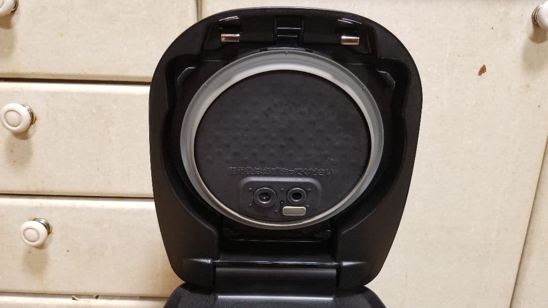 ☆2020年製☆土鍋ご泡火炊き☆タイガー圧力IH炊飯器 タッチパネル操作搭載