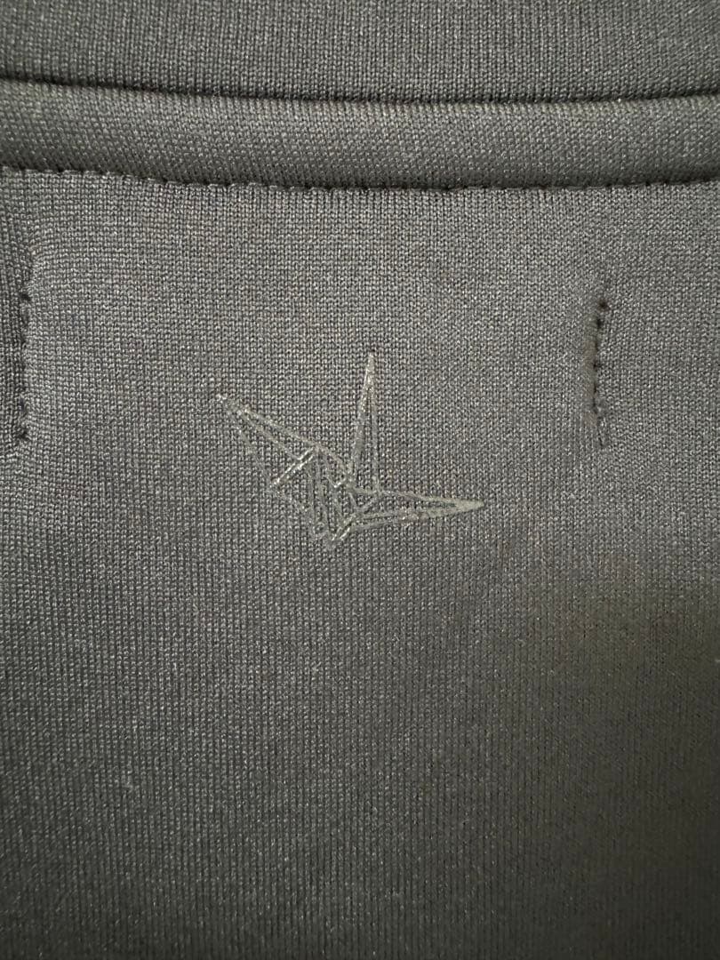 未使用　1PIU1UGUALE3 RELAX スウェット　ラインストーン　黒