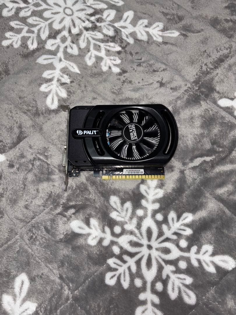 グラフィックボード・グラボ・ビデオカード Palit GeForce GTX 1650 StormX