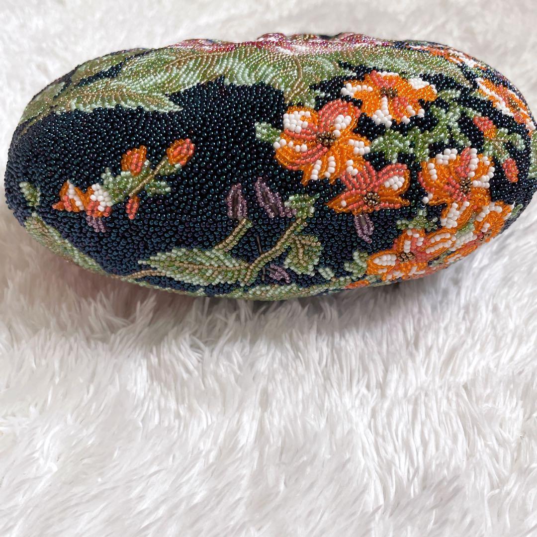 【美品】ビーズバッグ　手刺繍　総柄　花柄　総ビーズバッグ　和装　がま口 手鏡付き